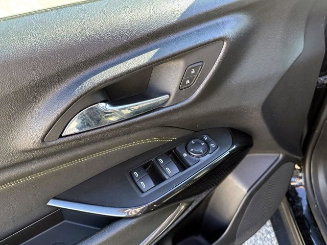 2024 Chevrolet Trax LT - Photo 17