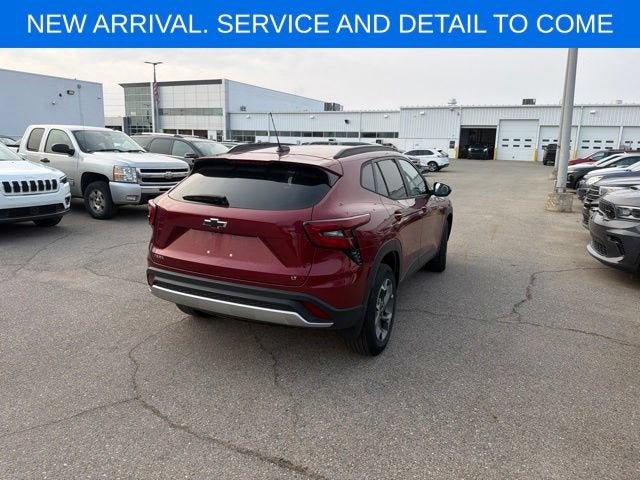 2025 Chevrolet Trax LT