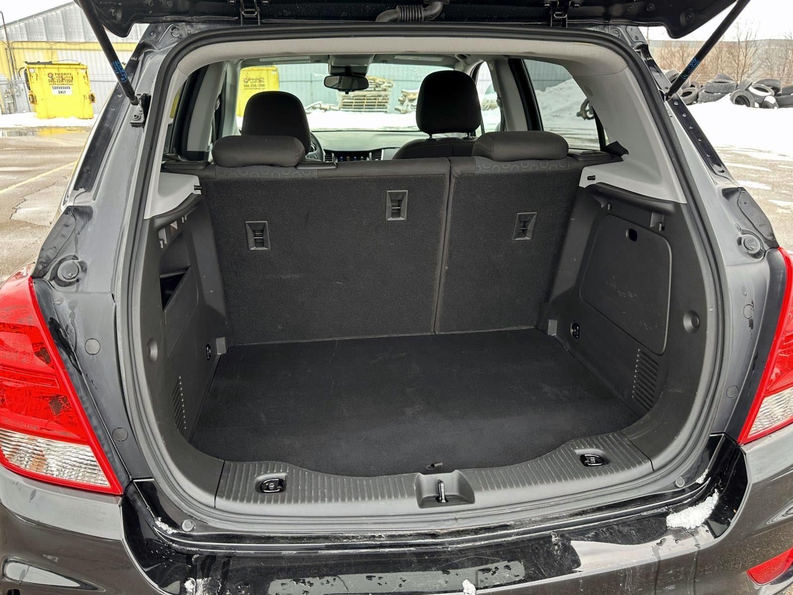 2022 Chevrolet Trax LS