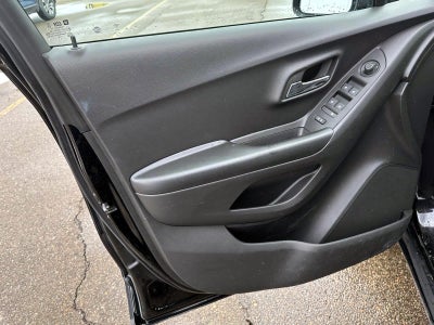 2022 Chevrolet Trax LS