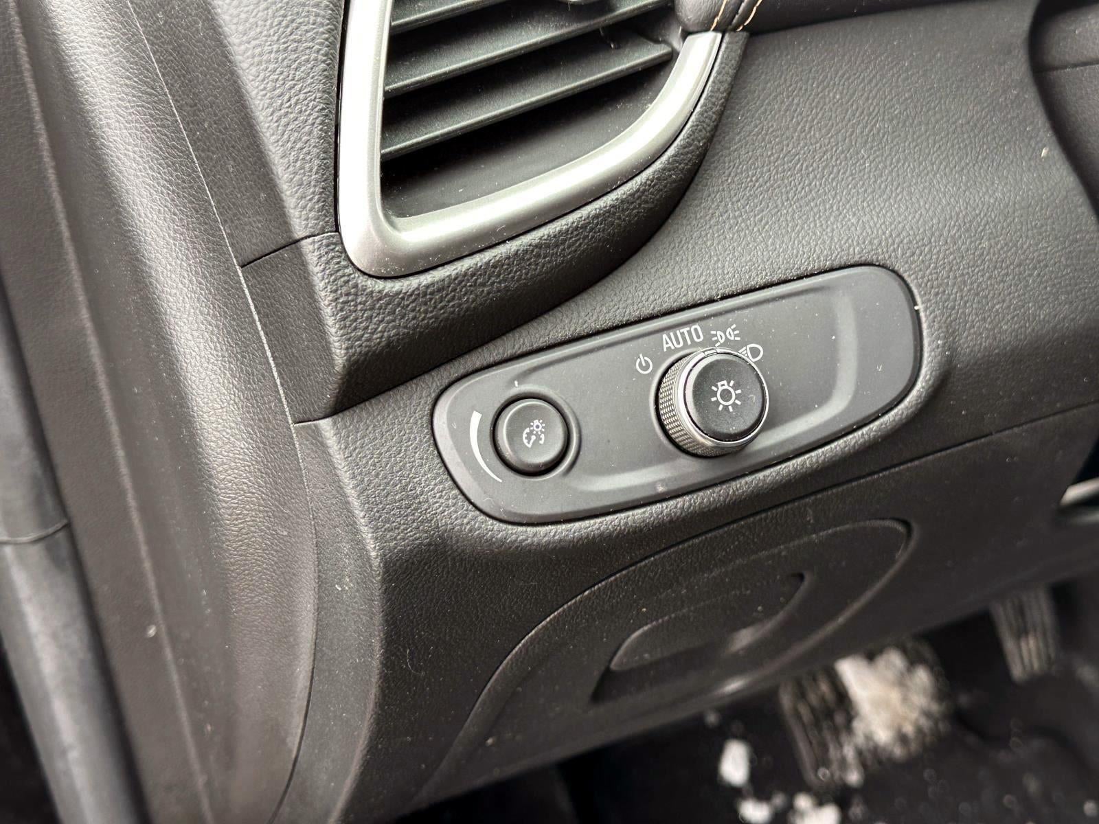 2022 Chevrolet Trax LS