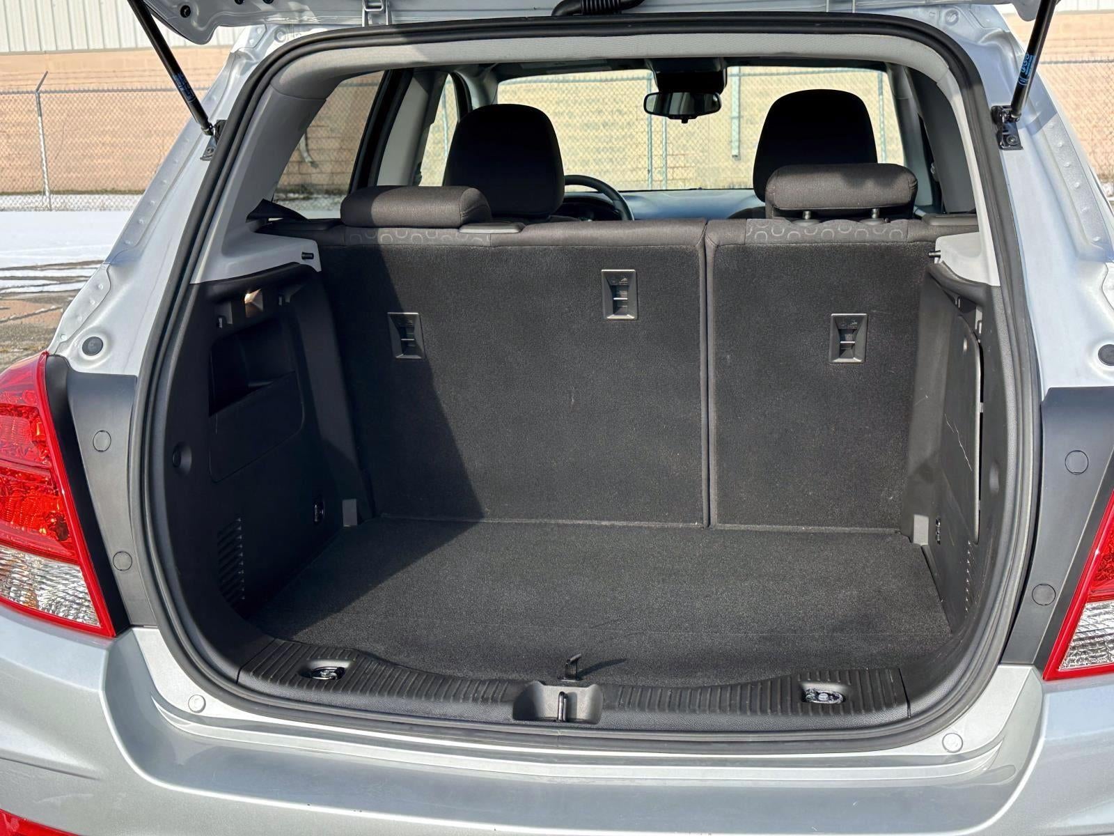 2022 Chevrolet Trax LS