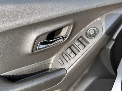 2022 Chevrolet Trax LS