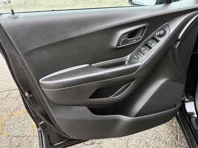 2022 Chevrolet Trax LS