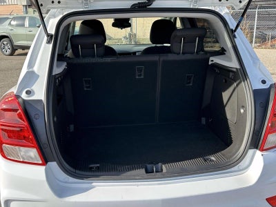 2022 Chevrolet Trax LS