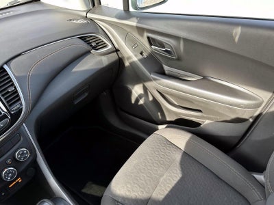 2022 Chevrolet Trax LS