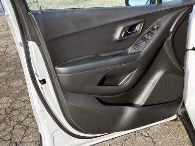 2022 Chevrolet Trax LS