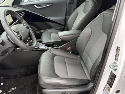 2023 Kia Niro EX
