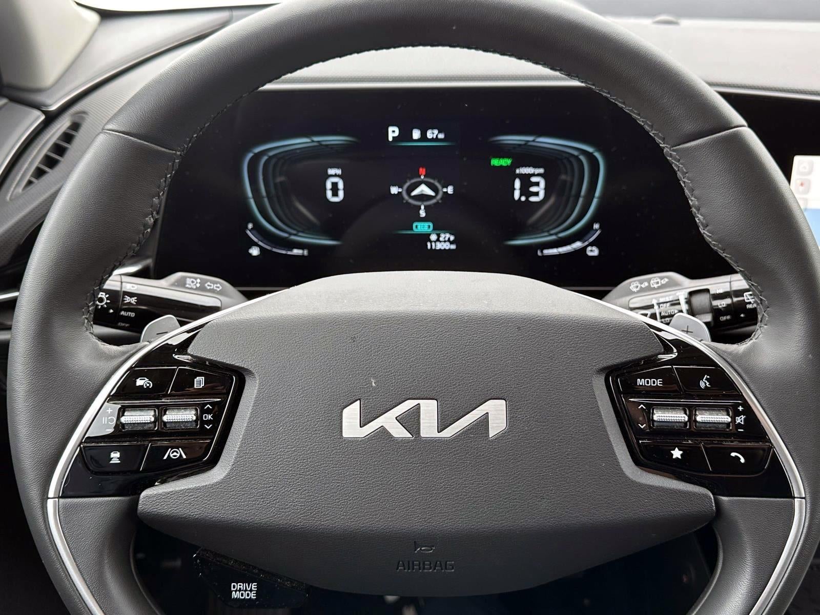 2023 Kia Niro EX