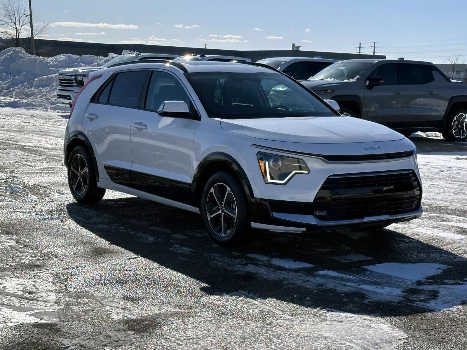 2023 Kia Niro SX