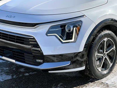 2023 Kia Niro SX