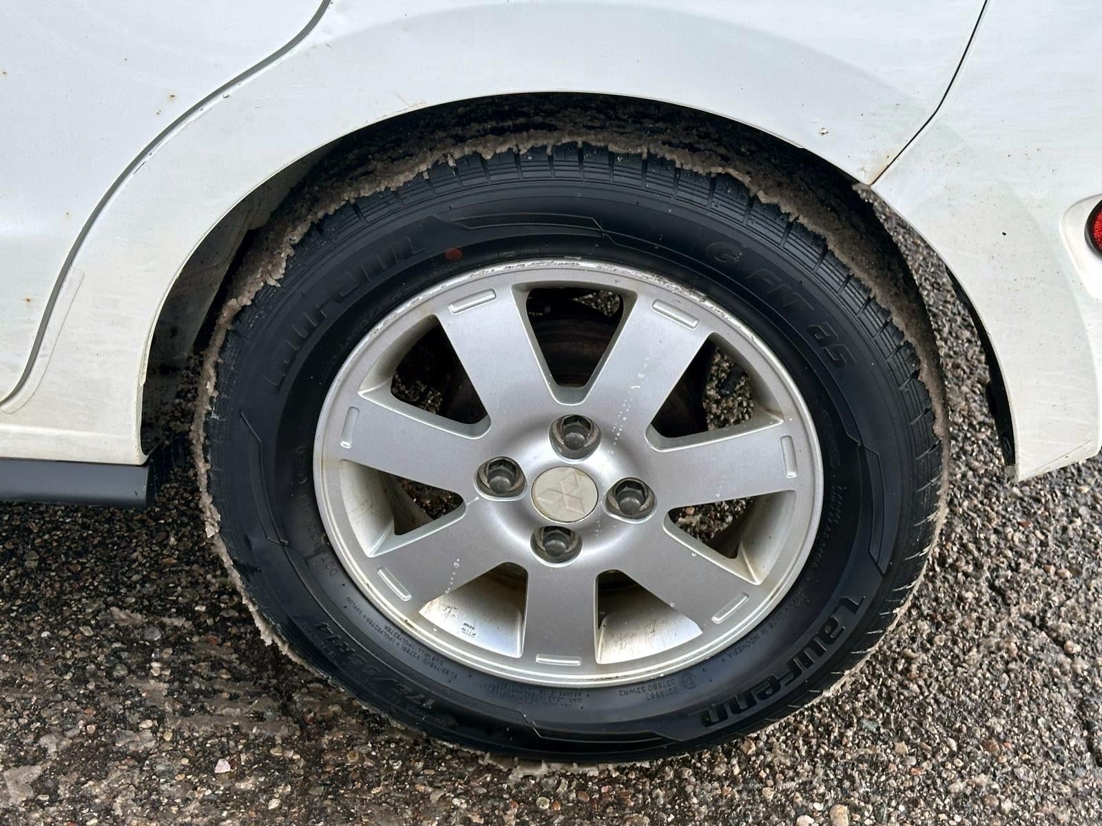 2015 Mitsubishi Mirage ES