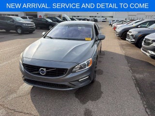 2017 Volvo S60 T5 Dynamic